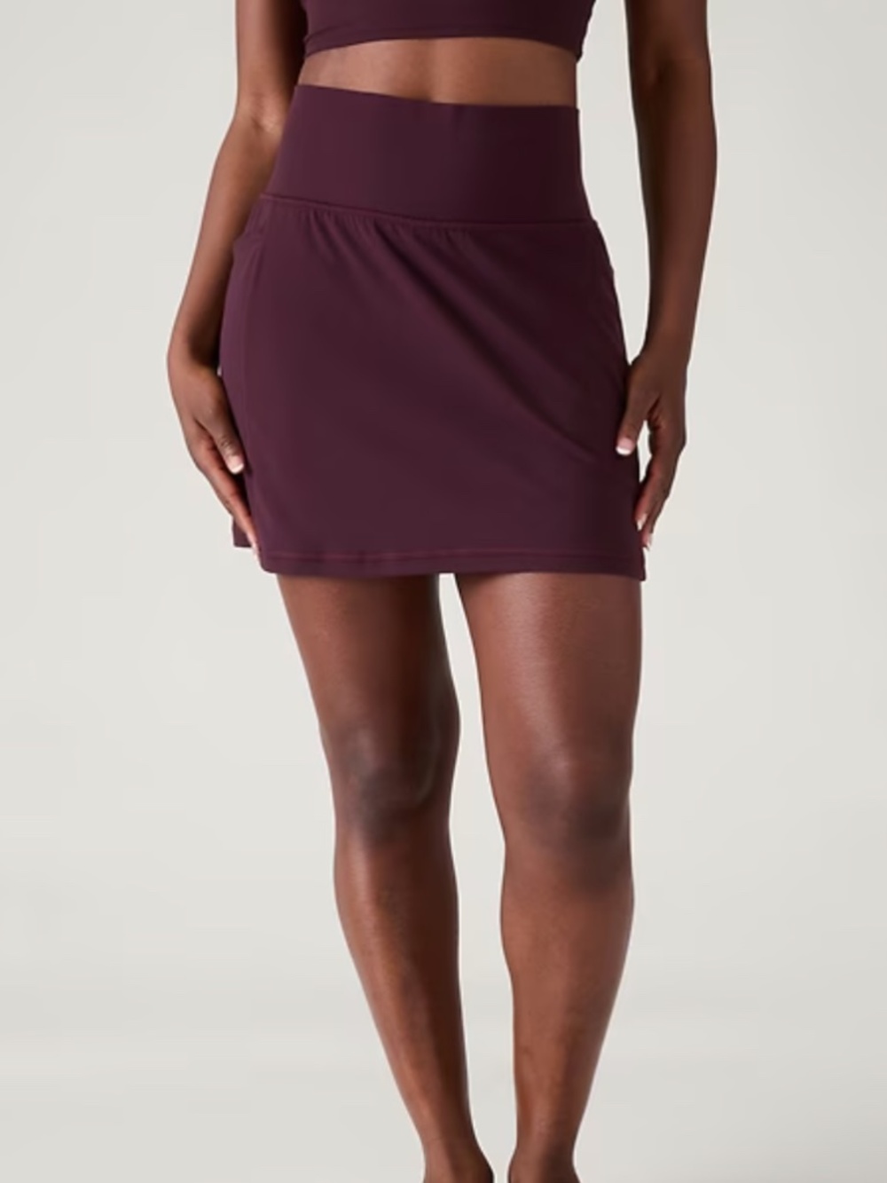 NWT Athleta Salutation Stash 16.5“ Skort in spiced cabernet - Size large
